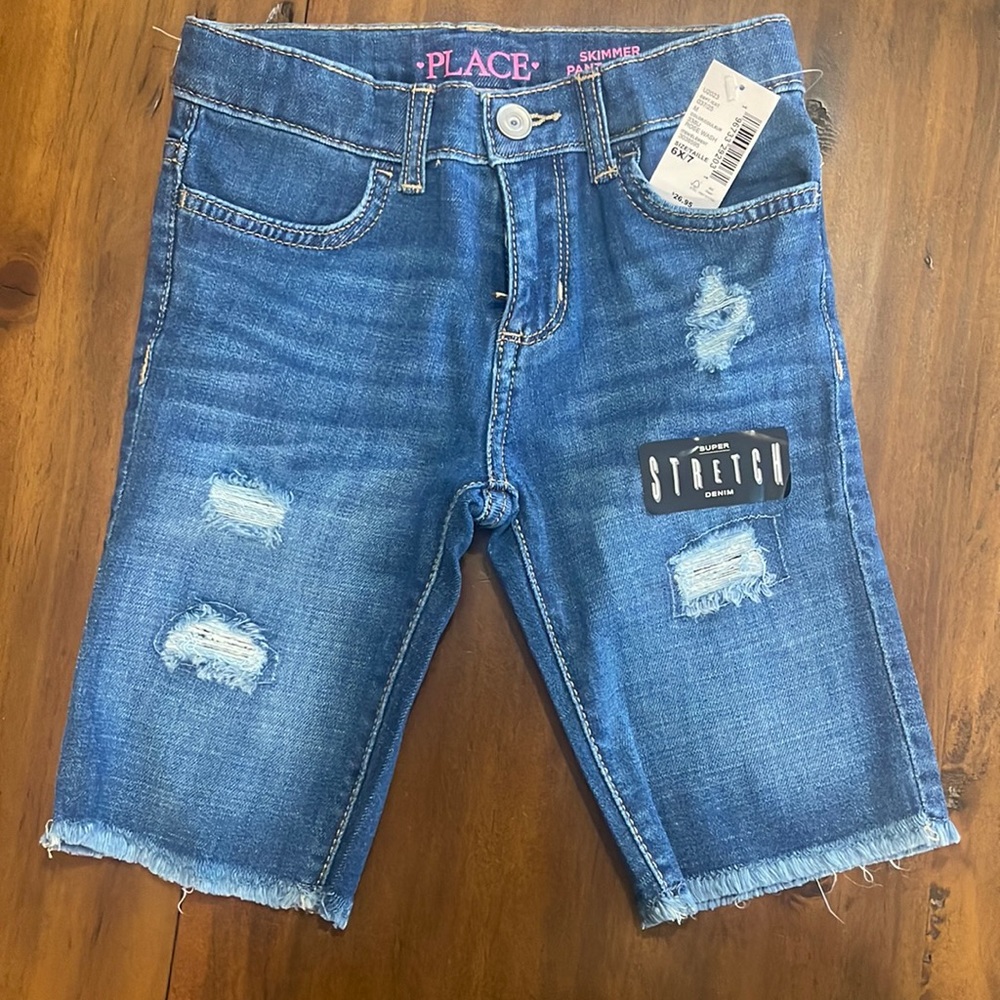 The Children’s Place girls distressed skimmer shorts size 6X/7